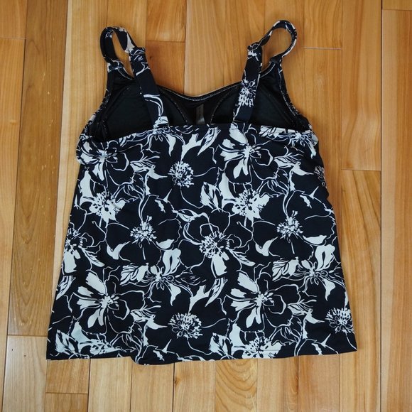 Lands' End Black and White Floral Adjustable Strap Swim Top Size‎ 2 - Picture 4 of 8